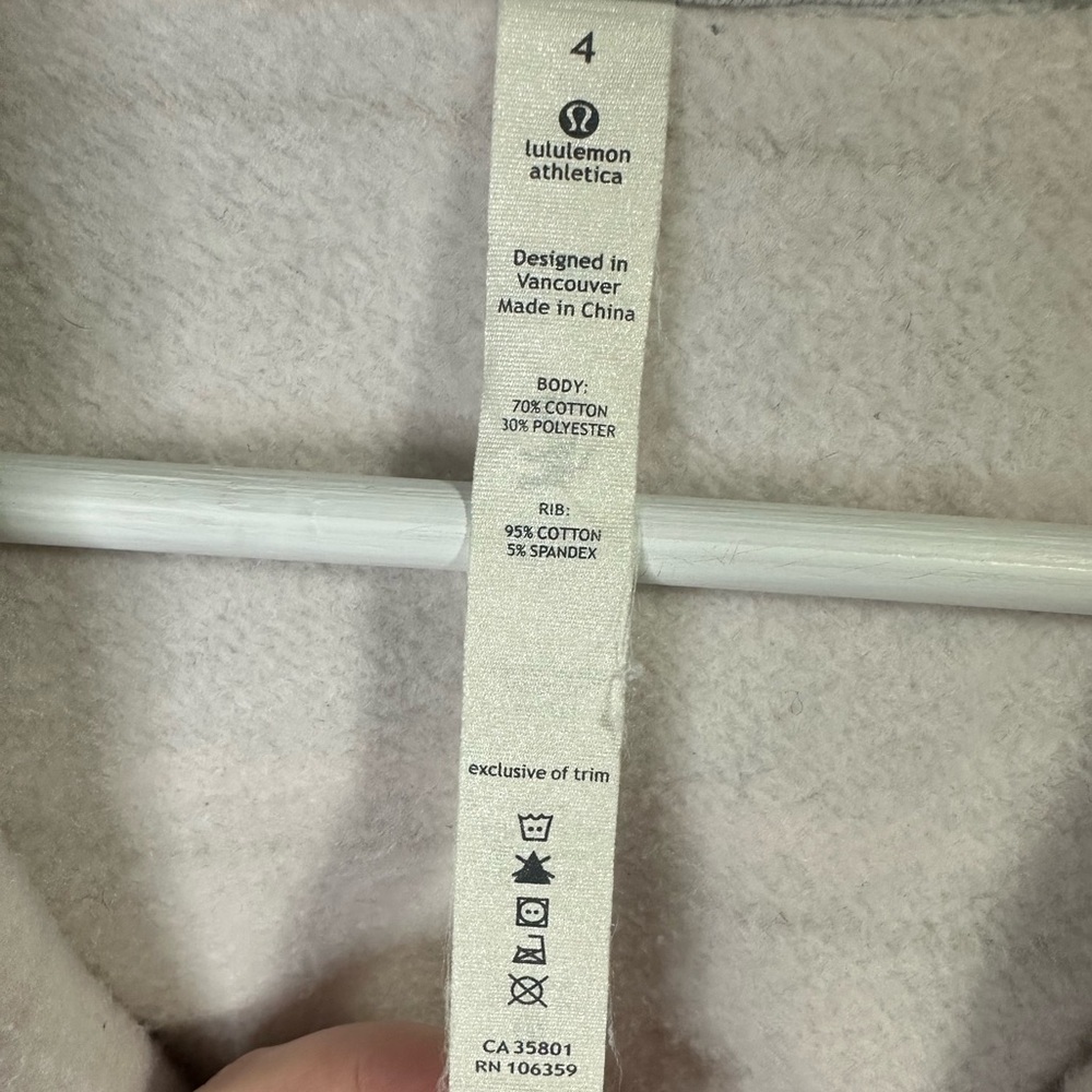 Lululemon Striped Scuba Size 4 - Picture 5 of 5